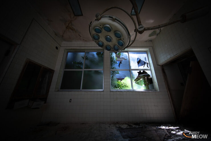 Decaying Japanese medical facility, Oita: natures eerie reclamation.