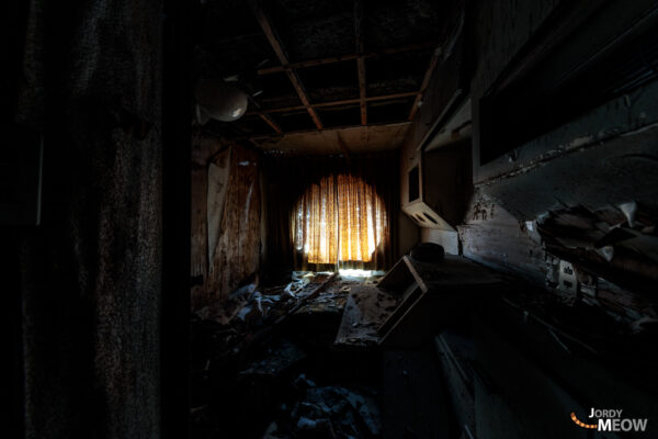 Eerie urbex site: Tokyos iconic Nakagin Capsule Tower ruin