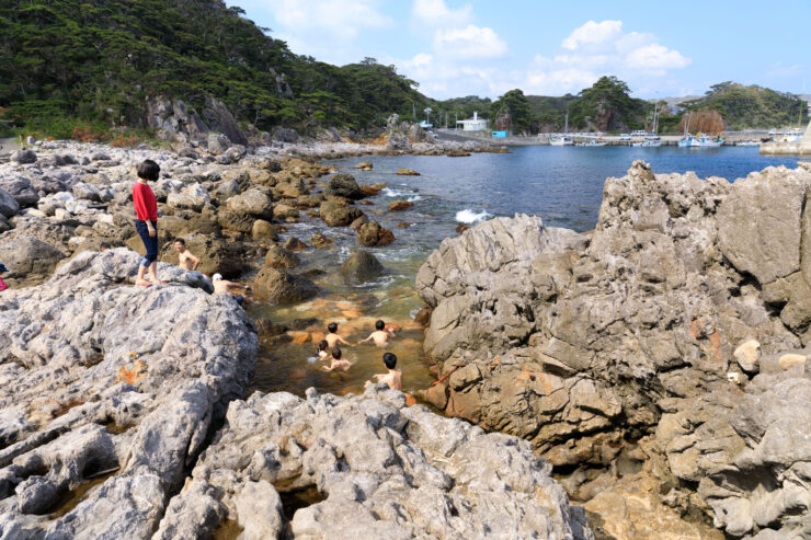 Shikinejima Islands Stunning Rocky Shore Meets Tranquil Bay