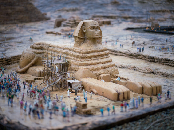 Colossal Egyptian sphinx sand sculpture exhibition