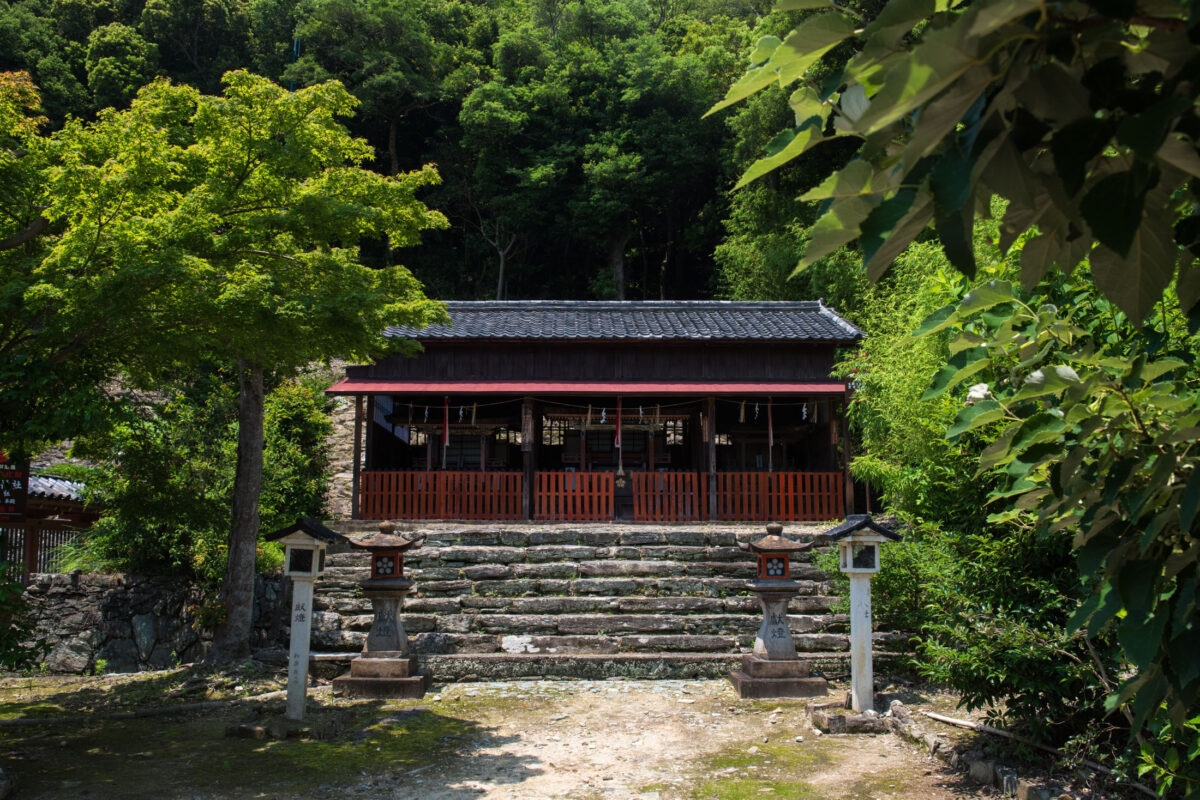 Wakaura Tenmangu Shrine
